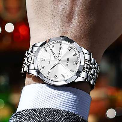 Gosasa Men's/Womens Unisex Crystal Watch image 1