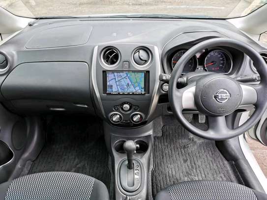 Nissan Note image 8