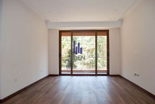 2 Bed Apartment with En Suite in Spring Valley image 13