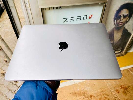 Apple MacBook Pro image 1