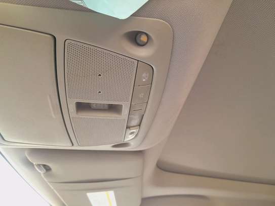 Nissan X-trail red sunroof 2017 image 7