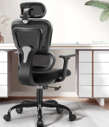 Office Chair: Classic Lumbar Support Office Seat image 5