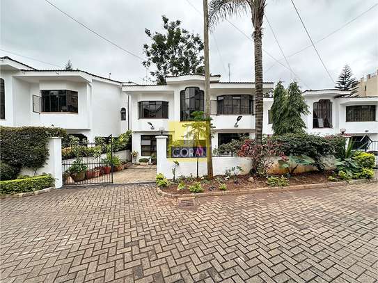 5 Bed Villa in Riverside image 30