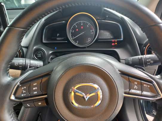 Mazda demio 2017 image 2