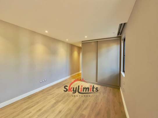 3 Bed Apartment with En Suite at Runda image 7