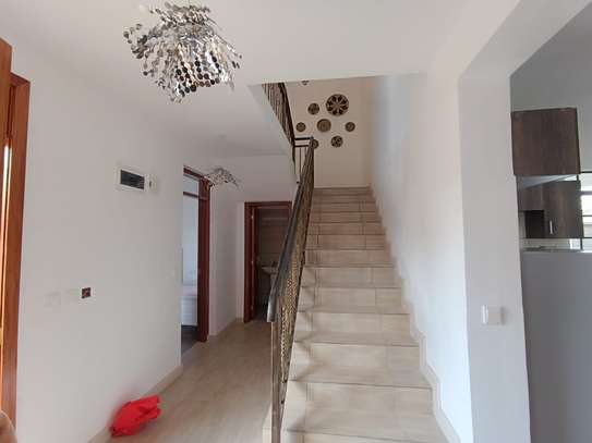 4 Bed Townhouse with En Suite at Mugutha image 28