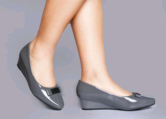 Low wedges image 4