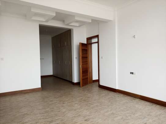 4 Bed Apartment with Swimming Pool in General Mathenge image 13