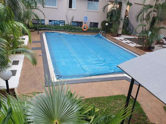 Serviced 2 Bed Apartment with En Suite in Westlands Area image 2