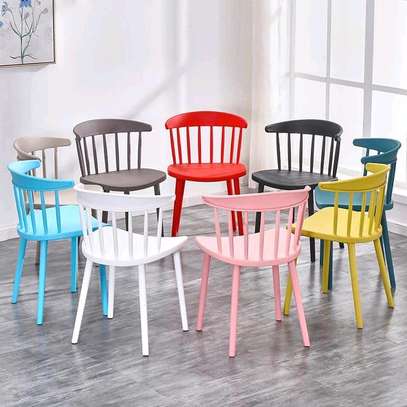 Plastic Chair with plastic legs/stand image 3