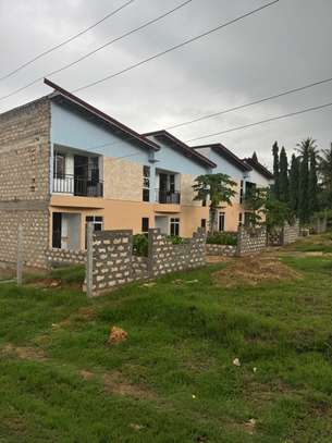 3 Bed Townhouse with En Suite in Mtwapa image 3