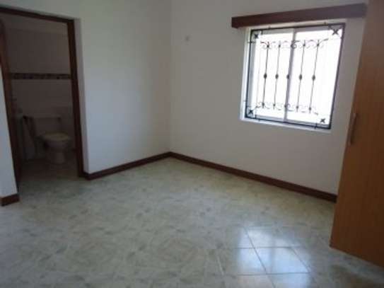 3 Bed House with En Suite in Shanzu image 7