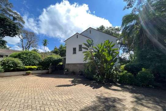 5 Bed House with En Suite in Muthaiga image 17