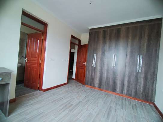 4 Bed House with En Suite in Thika Road image 13