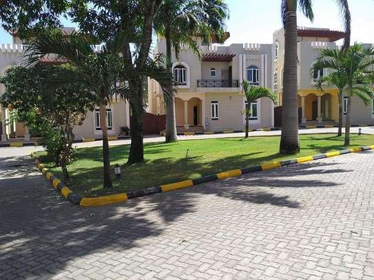 5 Bed Townhouse with Swimming Pool in Nyali Area image 19