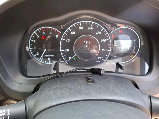 Nissan note 2017 image 5