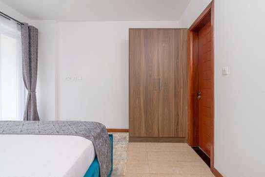 2 Bed Apartment with En Suite in Kilimani image 1