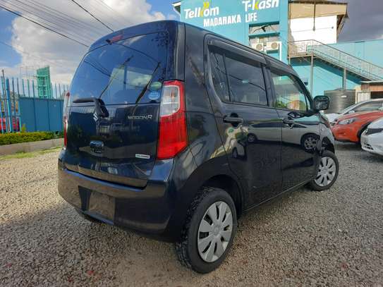 2016 Suzuki WagonR EnE- Charge image 4