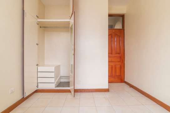 3 Bed Apartment with En Suite in Langata image 5