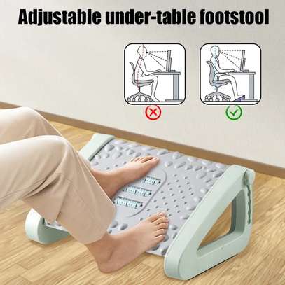 Ergonomic Adjustable Foot Rest image 2