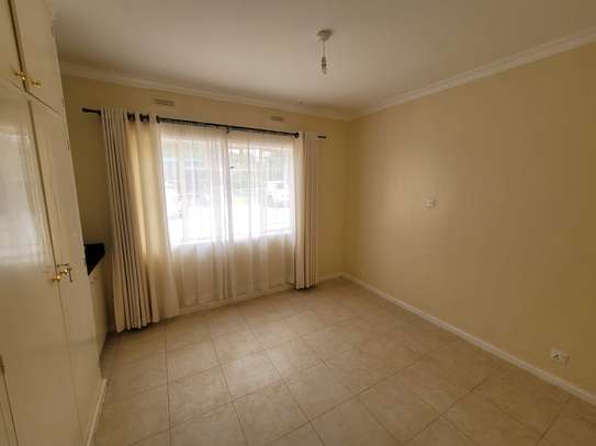 3 Bed House with En Suite at Garden Estate image 5