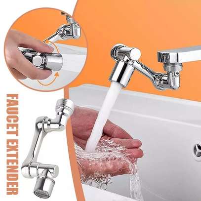 1080° Rotating Faucet Extender image 3