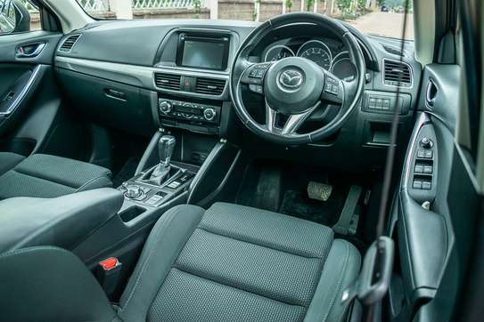 2016 Mazda CX5 image 10