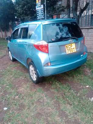 WELL MAINTAINED TOYOTA RACTIS image 12