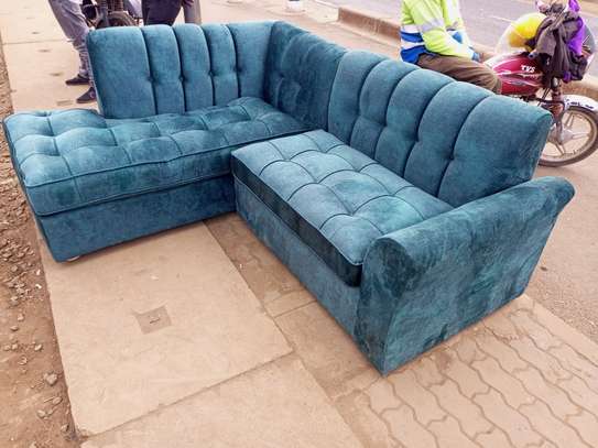 6seater lines sofas with a permanent back image 3