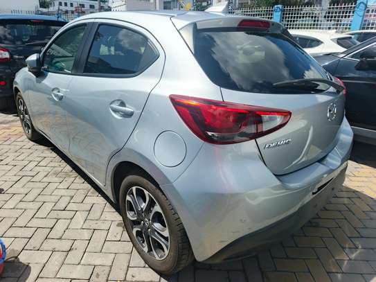 Mazda Demio Diesel image 12