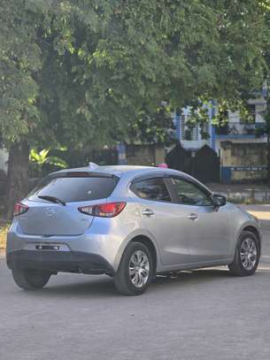 Demio 2018model petrol image 3