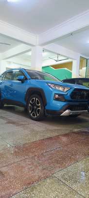 Toyota Rav4 Blue 2019 Sunroof image 1