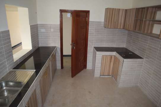 4 Bed House with En Suite in Thika image 13