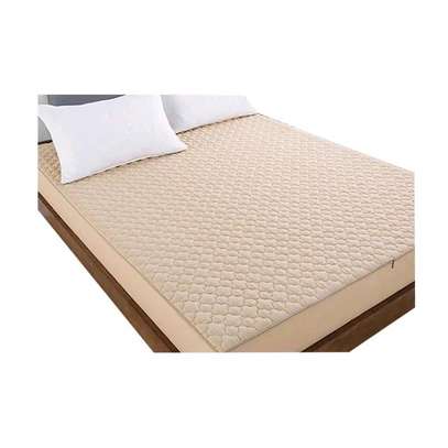 ? *Quilted Matress protector 4*6 image 1