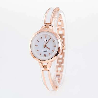 2022 Women Luxury Fashion Watches Stainless Steel image 2