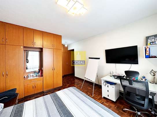 4 Bed Apartment with Parking in Parklands image 33