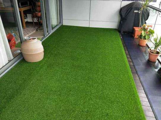 NEWLY FITTED GRASS CARPET image 3