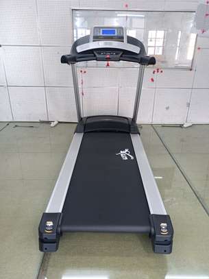Athlete Commercial Treadmill image 4