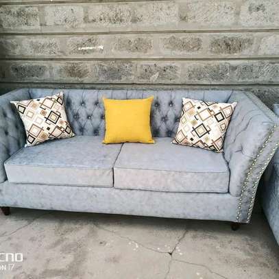3 seater chesterfield image 1