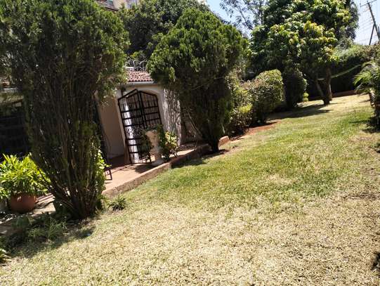4 Bed Townhouse with En Suite in Kilimani image 11