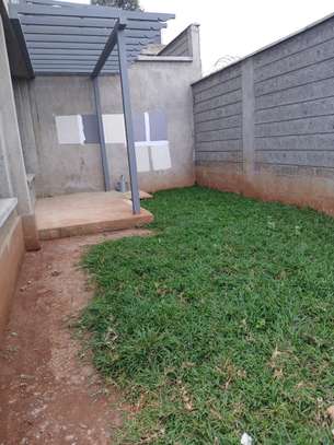 3 Bed Villa with En Suite in Gikambura image 15