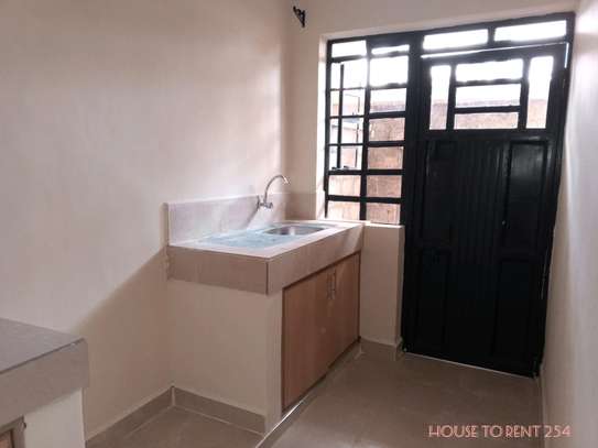 NEWLY BUILT EXECUTIVE ONE BEDROOM FOR 20,000 Kshs. image 10