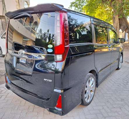 Toyota Noah WXB black 2018 image 11