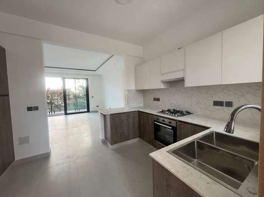 2 Bed Apartment with En Suite at Brookside Drive image 15