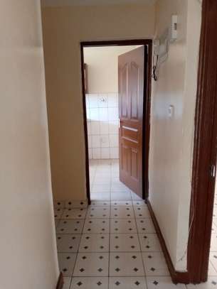 Spacious 2bedroom to let at waiyaki way image 5