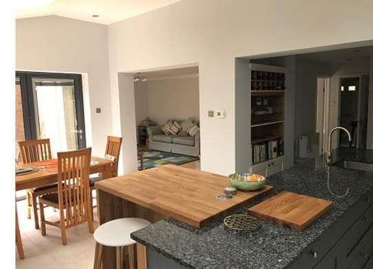 PROFESSIONAL & RELIABLE DECORATING AND PAINTING SERVICES.LOWEST PRICE GUARANTEE. image 1