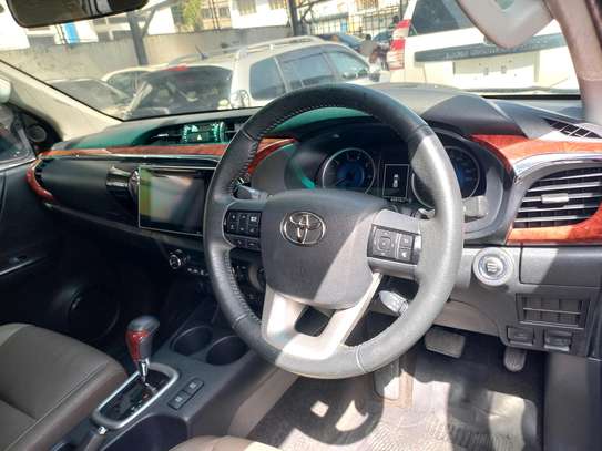 TOYOTA HILUX DOUBLE CUBIN 2016 image 2