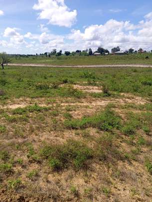 Mariakani Prime Plots For Sale with Title Deed image 2
