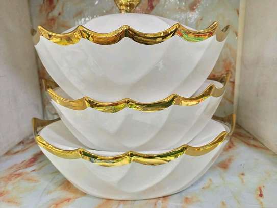 Ceramic bowls/serving bowl/bowls image 1