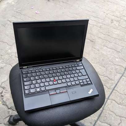 Lenovo Thinkpad X230, image 1
